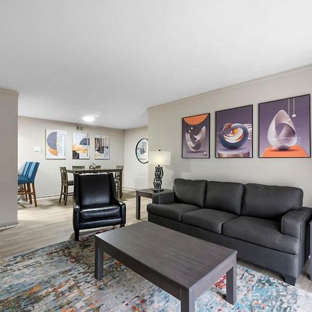 Truist Park Comfort Stays Atlanta Extérieur photo
