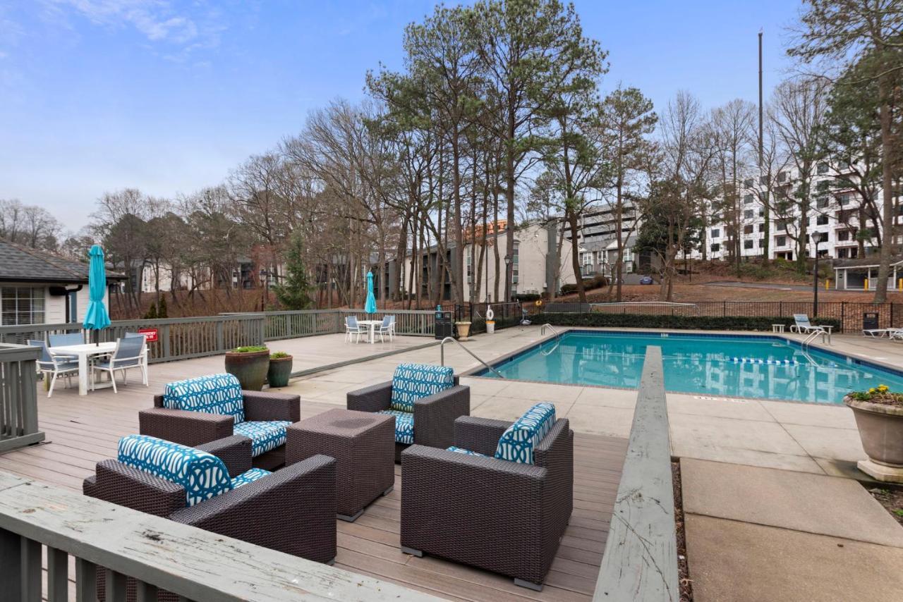 Truist Park Comfort Stays Atlanta Extérieur photo