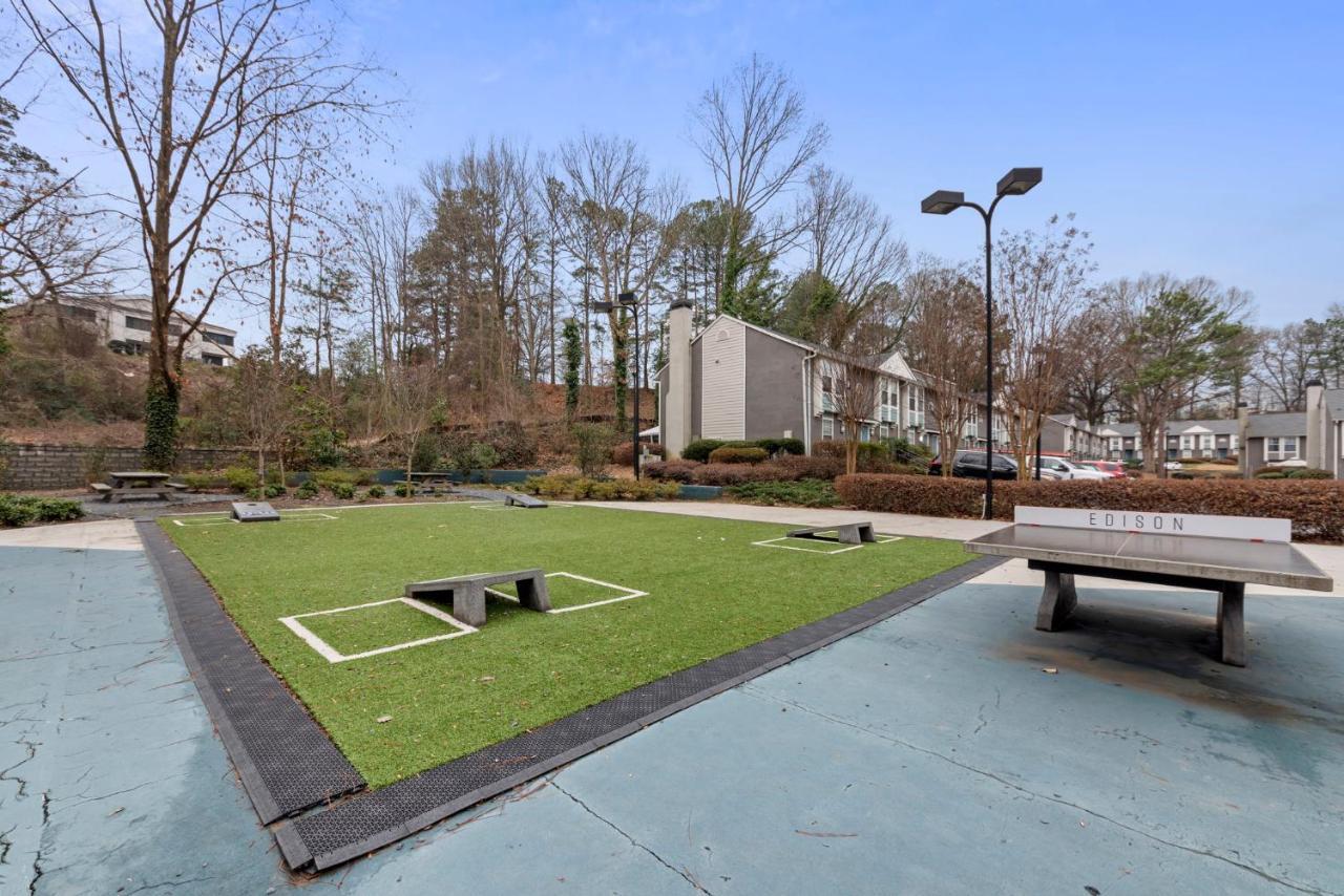 Truist Park Comfort Stays Atlanta Extérieur photo